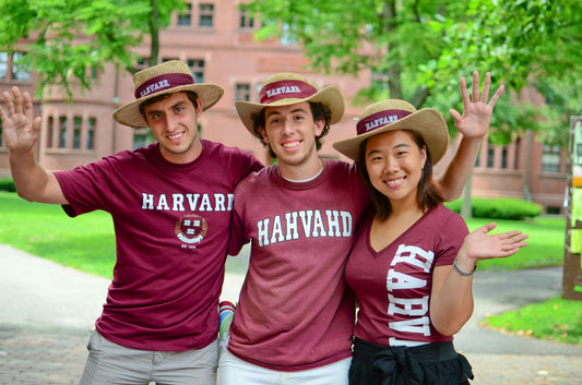 3 people on harvard tour