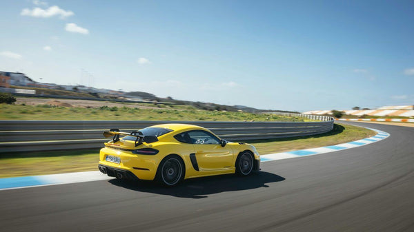 Cayman GT4 RS..jpeg