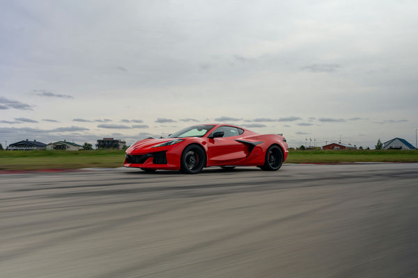 Corvette-C8-Z06-Track-Launch