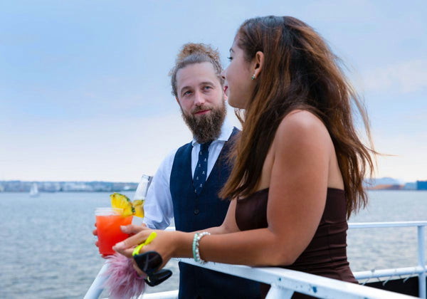 Lunch Cruise Couple