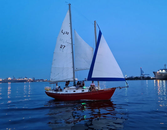 Sunset Sail on Unforgettable BYOB - Weekday front view of boat.jpeg