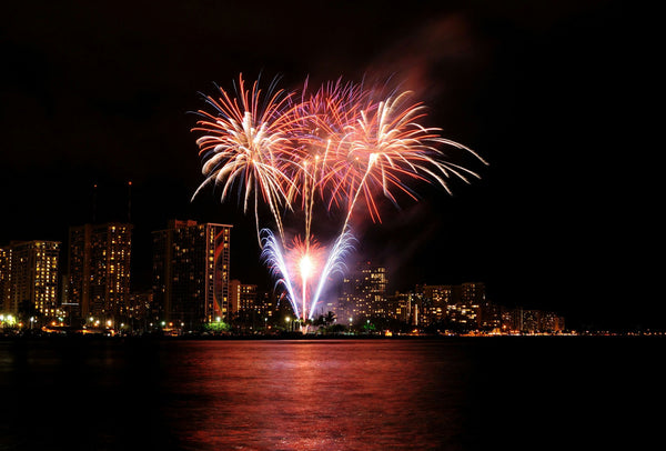 Waikiki Friday Night Fireworks Cruise .jpeg