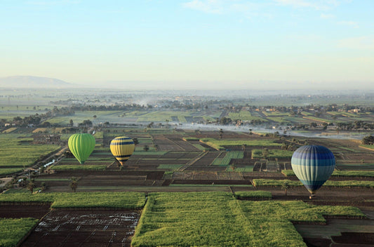 hot air balloon in sky.jpeg