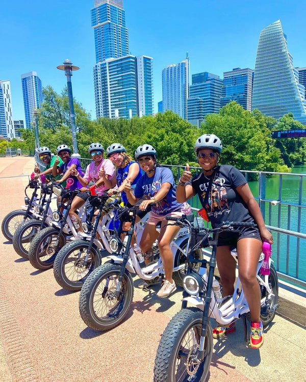 4 people on ebikes