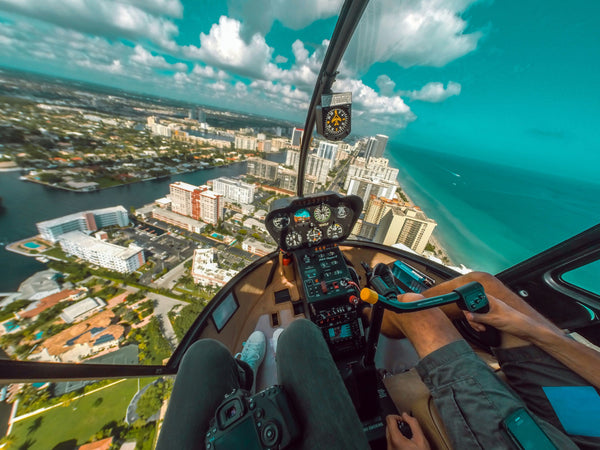 couple in helicopter