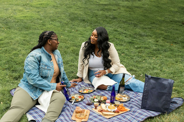 picnic on blanket