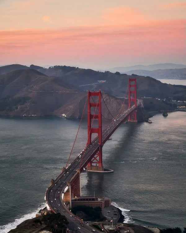 airplane over san francisco.jpeg