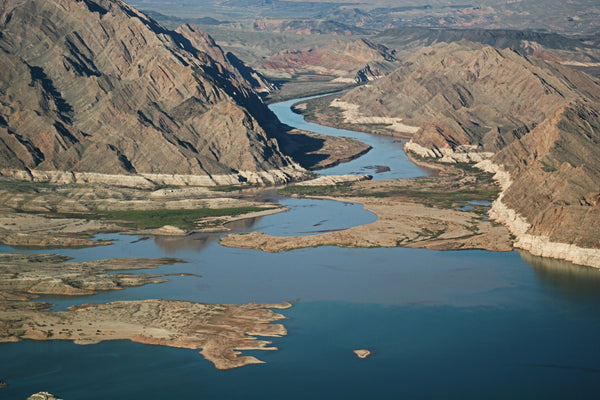 hoover dam from helicopter