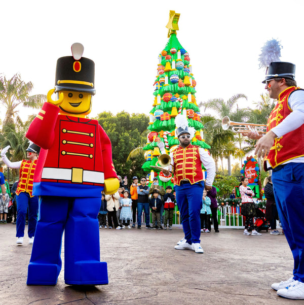 family in lego wreath