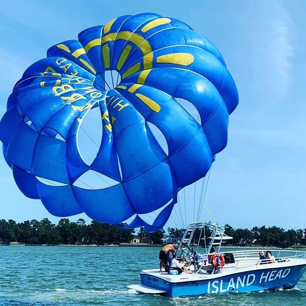 parasailing  with boat.jpeg