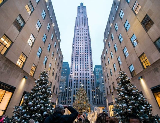 people at-rockefeller-center.jpg