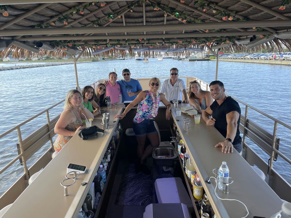 tiki boat group photo