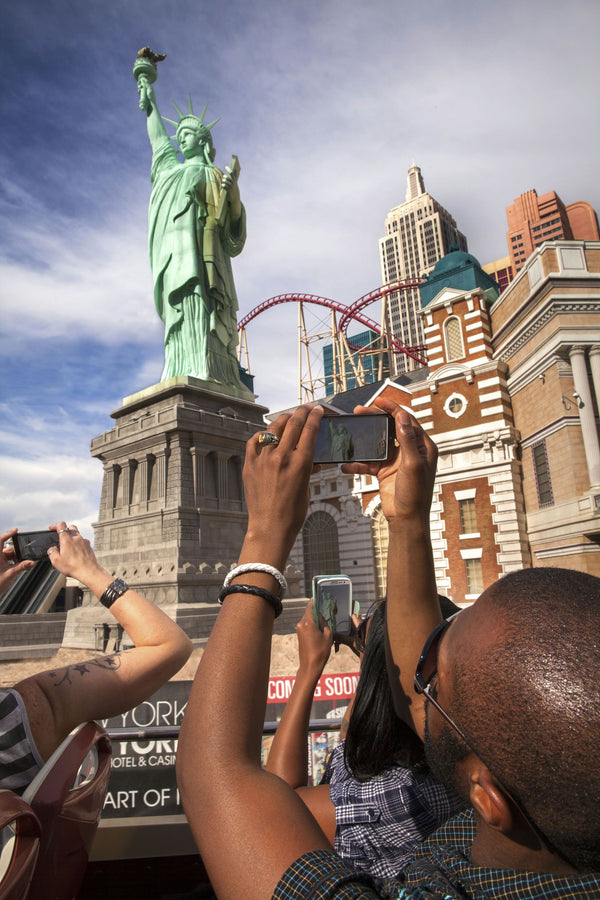 Couple picture las vegas