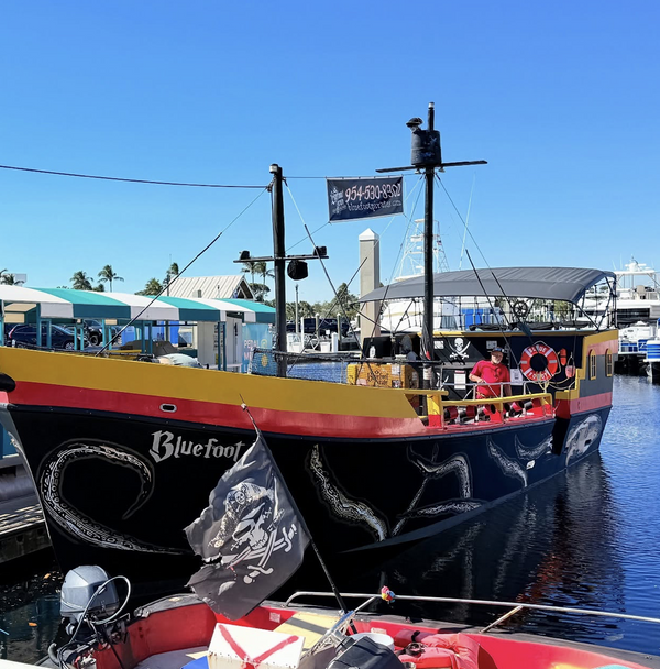 up close boat