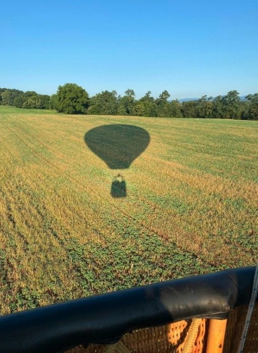 Belle-Viation-Balloon-In-Sky.jpg